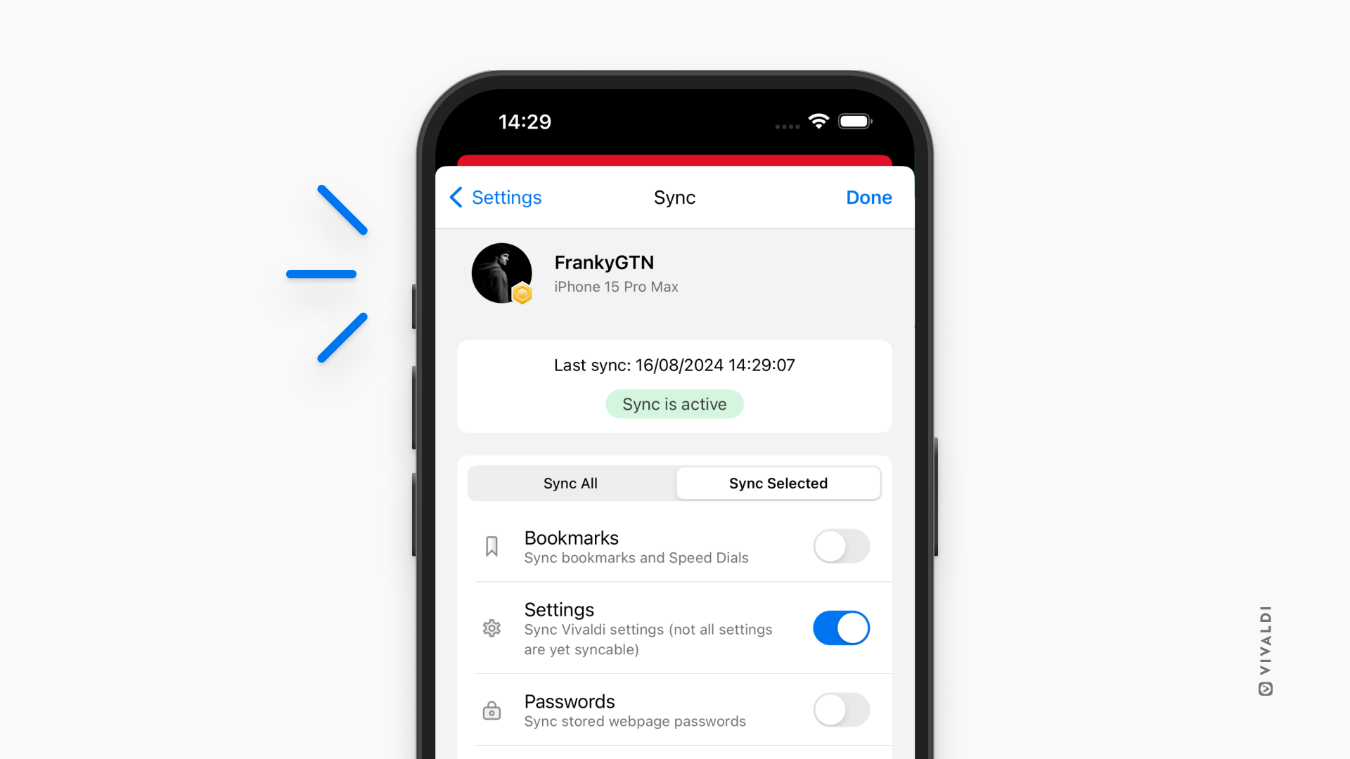 Vivaldi для iOS, показывающий настройки синхронизации, где поверх аватара отображается бейдж.