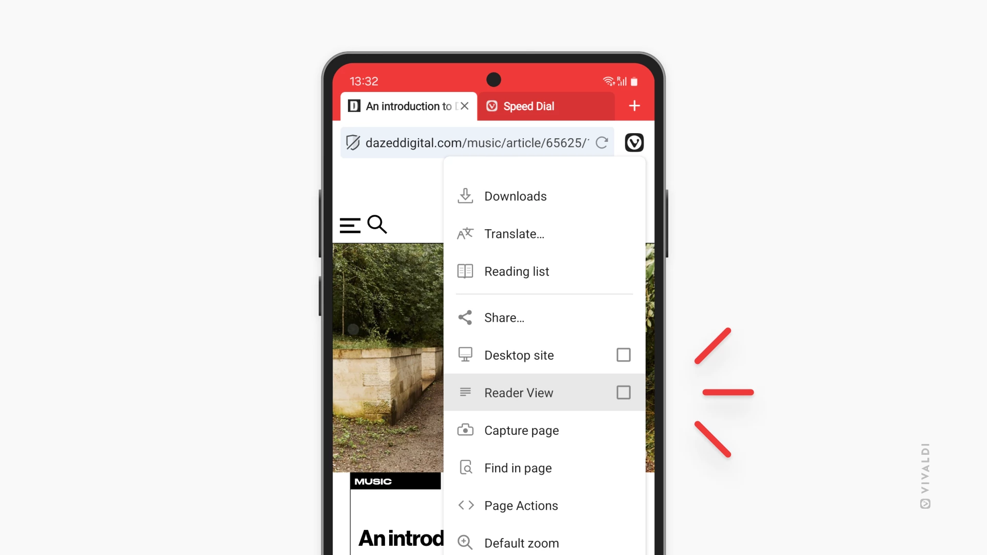 Vivaldi на Android с открытым главным меню, выделенным переключателем режима чтения.