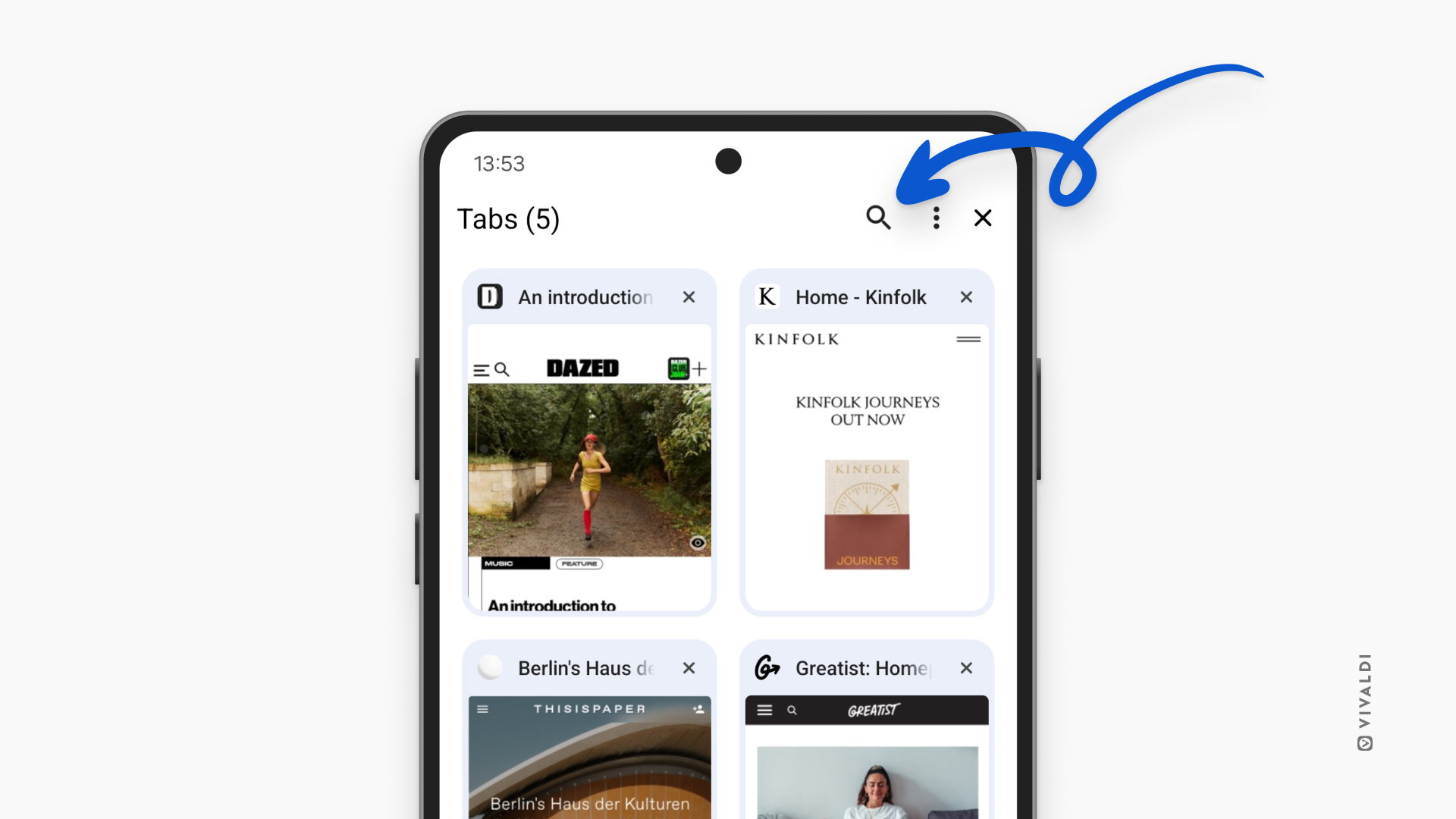 Менеджер вкладок Vivaldi на Android. Стрелка указывает на кнопку поиска в правом верхнем углу.