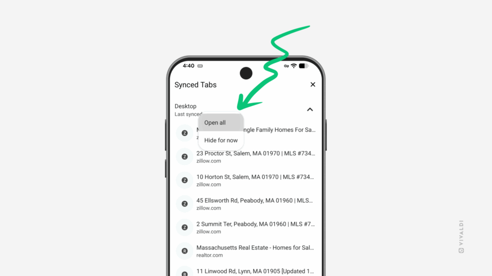 Synced Tabs view open in Vivaldi on Android. An arrow points at the context menu for opening all tabs.