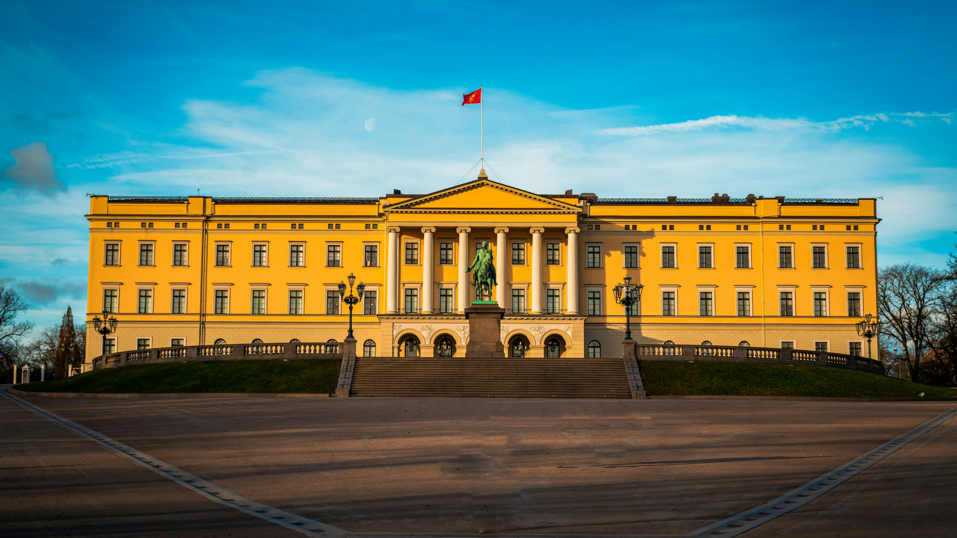 Royal Palace in Oslo, Norway.